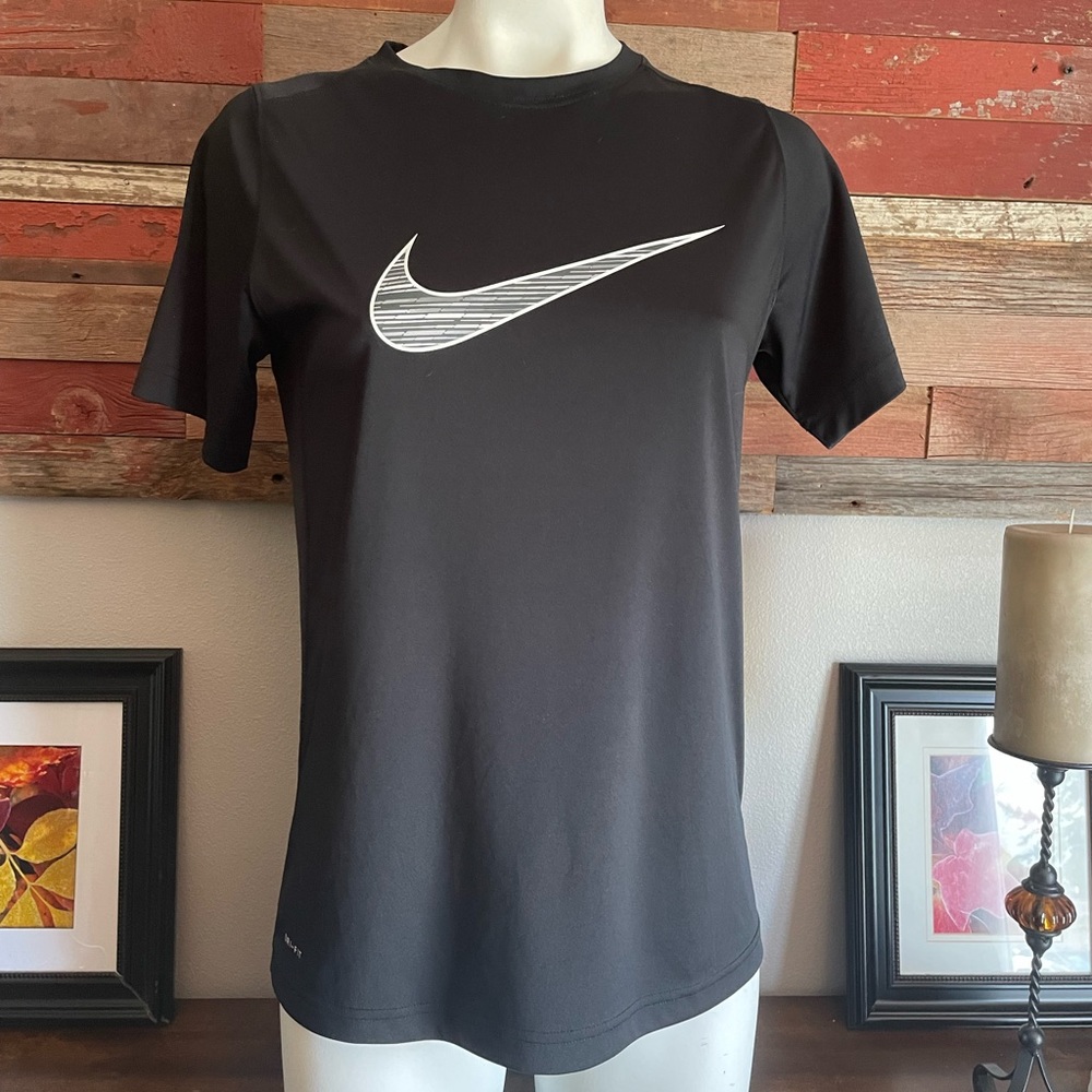 Nike dri-fit T-shirt